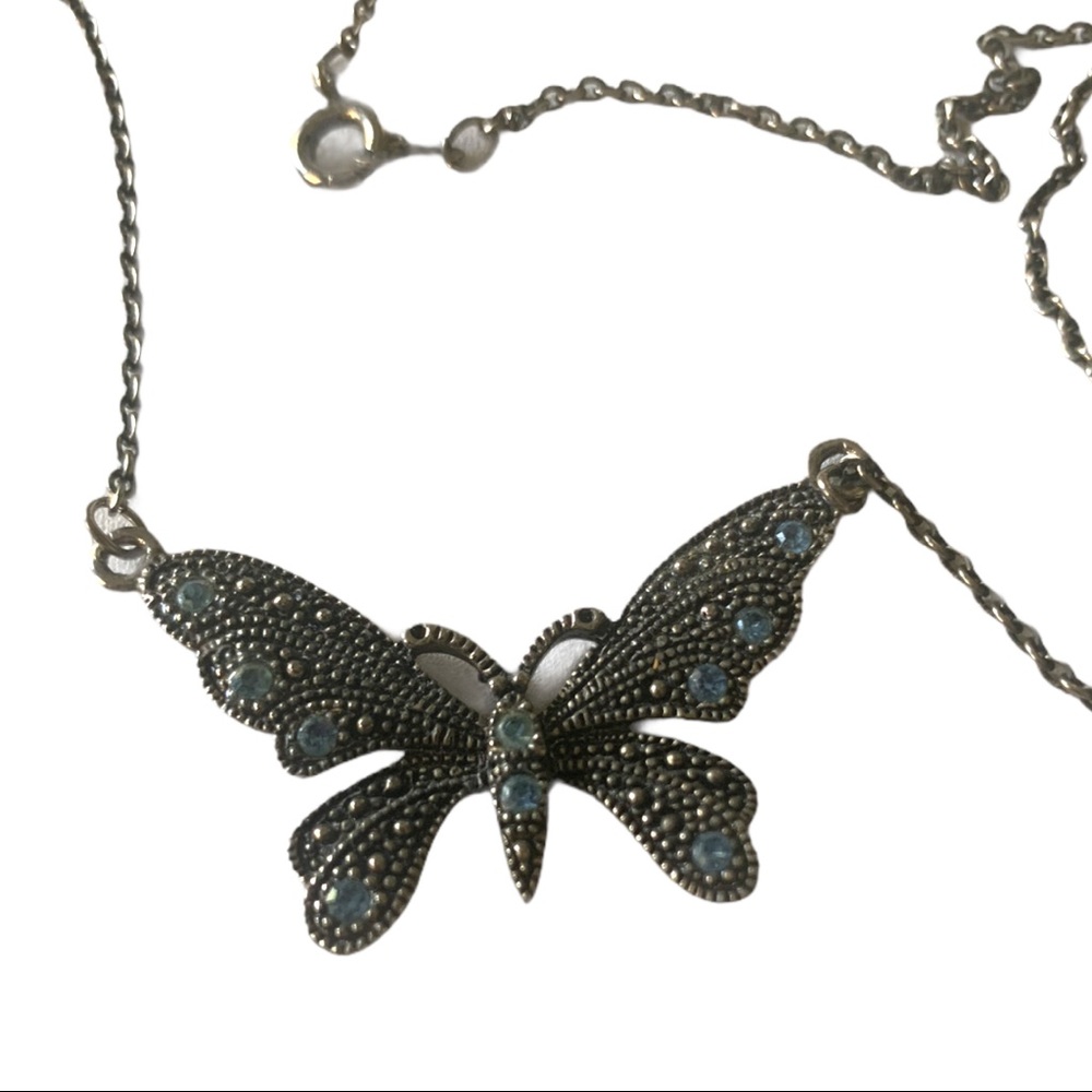 Butterfly Necklace blue crystals - Picture 3 of 10